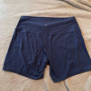 🔥 LULU LEMON ALIGN 🔥 LIKE NEW 4” SEAM SHORTS 🦋
